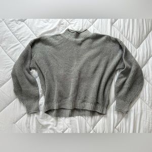 HOLLISTER MOCK NECK SWEATER